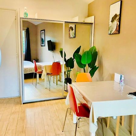 Le Logis De Rigoumel 1 Apartment Toulon Bagian luar foto